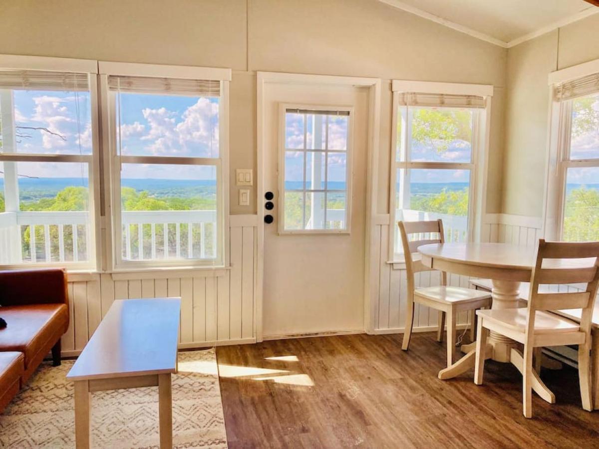 Вілла Nest - Texas Tiny House With A Big View Spring Branch Екстер'єр фото